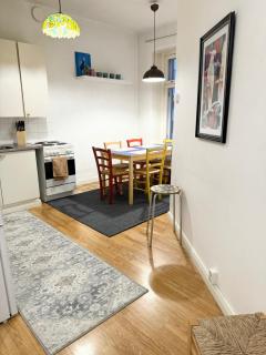 HHH Spacious, big apartment in Helsinki center in Kallio - 6