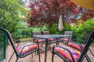 Spacious and Stylish 2BDRM near Tokuda Hospital - 6