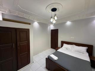 Elisha Luxury Residence Secure WiFi AC - 8