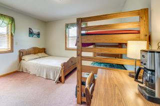 Family Fun! Bliss Studio w/ Lake & Trail Access - 5
