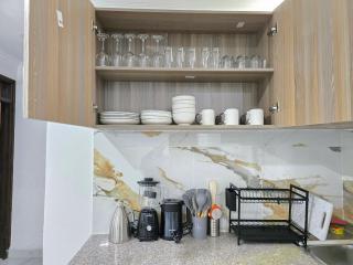 Marie's 2bed all-ensuite Tuffoam 310 - 2