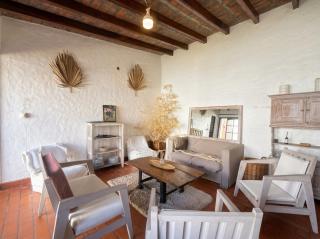Única casa grande céntrica - 1