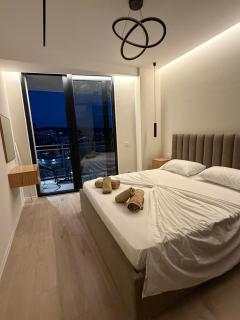 Luxury Skyline Apartment -Tirana City Center - 5