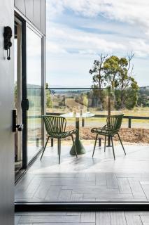 Wherewithal Luxury Suites - 6