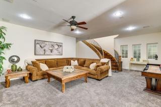 3 Mi to Dtwn Gilbert! Apt w/ Shared Poolside Oasis - 4