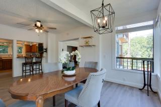 Easy Access to Dtwn! Seattle Group-Friendly Home - 5