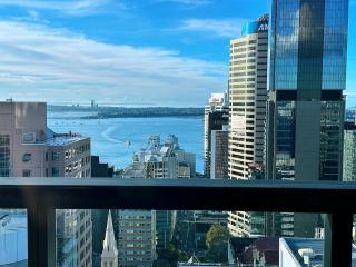 Top Floor Sky Tower & Harbour View 2BR Apartment V241 - 0