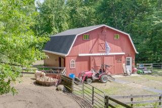 Peaceful Farm Stay Near Cuyahoga Valley NP - 3