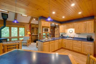 Boat, Fish & Unwind: Family Cabin on Bad Axe Lake - 7
