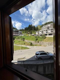 Comfortable home on the slopes, with a view and a ski room - 9