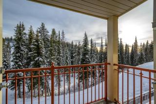 Trailside Escape a Ski-In Ski-Out Studio in SilverStar - 9