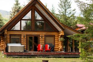 Glacier House Hotel & Resort - 8