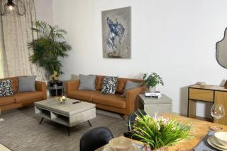 Amazon Oasis 1BR - Chic Island Serenity Stay - 3