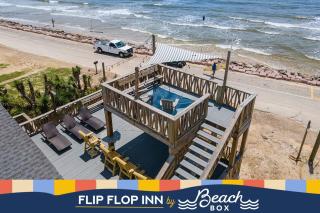 Beach house with fire pit, game room and massive deck with wonderful ocean views - 0