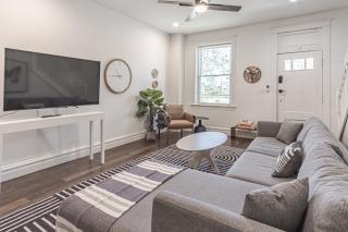 St. Louis Family Retreat w/ Crib, Pets & Parking - 2