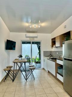 Casa 33 in Santa Ana, El Salvador - 1