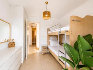 Iconic Olea Villa Pefkohori with Pool & Beach - 2