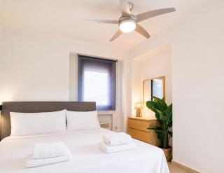 Iconic Olea Villa Pefkohori with Pool & Beach - 4