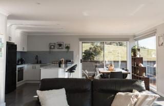 White Wallaby Retreat - 0
