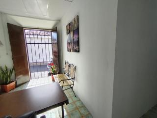 Woodstock House - 4