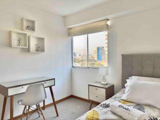 Big 3BR Apartment in the center of Miraflores - 1