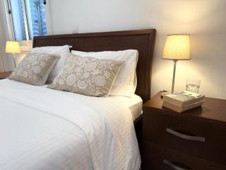 Limnaria Oasis 206 - 1 BR Apt Poolside and Beach Retreat - Paphos - 3