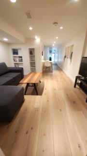 The Comfort Zone- Entire Private 1-bed Basement apt, Sauna, Hot Tub, 8 min Subway - 9