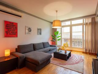 Techno Vibe 2-BR Apt in Zamalek - 0