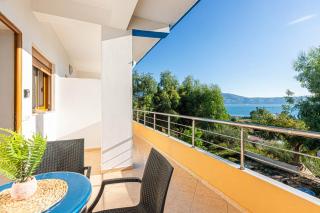 Radhima Panoramic Sea View Studio Apt 6 - Kitchen, Parking & Balcony - 7