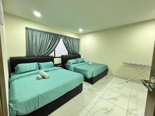 Tanjung Tuan Beach Regency - Hermis Theme 1 Car Park - 6
