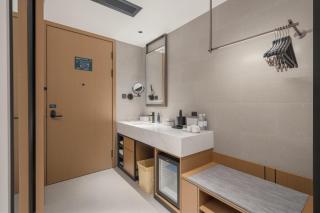 Atour Hotel Shenzhen Baoan Liutang Subway Station - 6