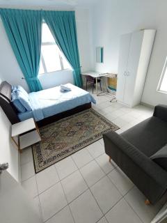 Homestay King Putrajaya Spacious 3BR 2 Min Walk to Everly 5 Min to Alamanda - 8