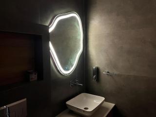 Signature suites - 1