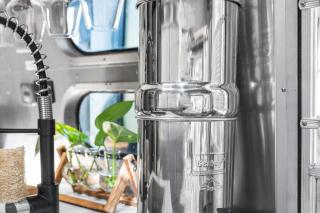 Weeki Wachee Waterfront Airstream Glamping Experience - Spring Hill - 4