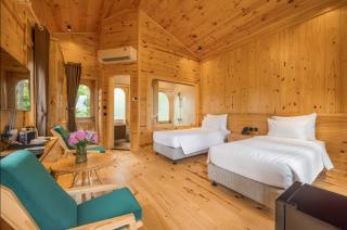 Legacy Hill Resort & Villas - 1