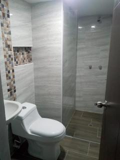 01 APARTMENT CON BAlCON LAURELES - 4