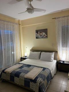 Iliana House - 9
