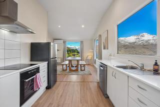 Queenstown Estate Two Homes, Alpine Views - 3
