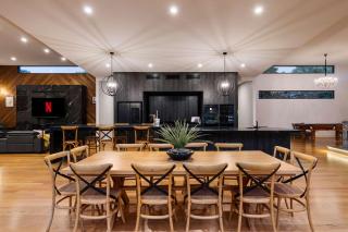 The Haig Retreat Coastal Luxury in Mornington - 4