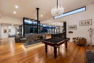 The Haig Retreat Coastal Luxury in Mornington - 3
