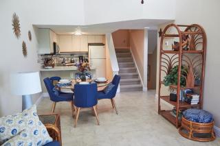 Royal Mansions 3302 - 4