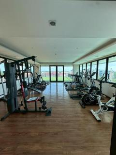 L Hotel - 1