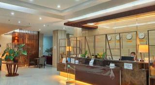 District 21 Hotel - 1
