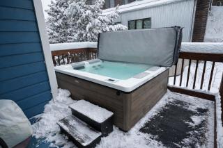 Charming Family Retreat with New Hot Tub, Walk to Main Street & Transit Center 470 home - 9