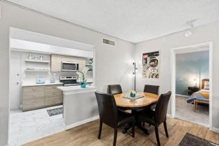 Sandpiper Towers 512 - 4
