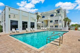 Royal Mansions 2301 - 8