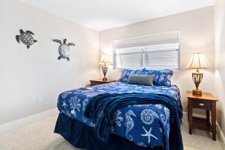 347 Carmine Dr - 2