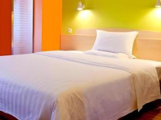 7 Days Inn Luoyang Wangcheng Park Metro Station - 4