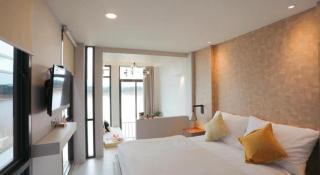 The River House Chiangkhan Hotel - 1