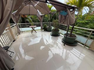 Bright family duplex with terrace Le Gosier - 8